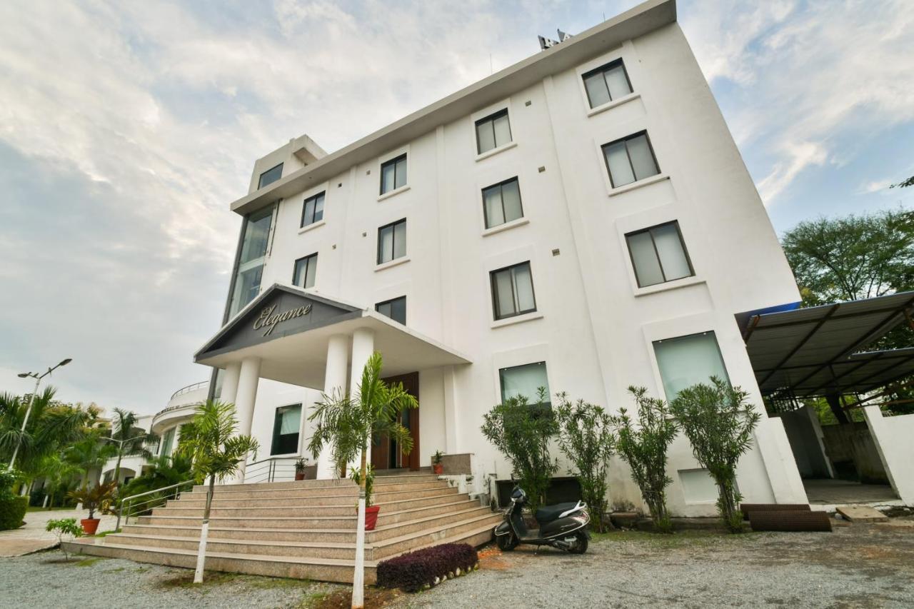 Palette - The Elegance Resort Chittorgarh Extérieur photo
