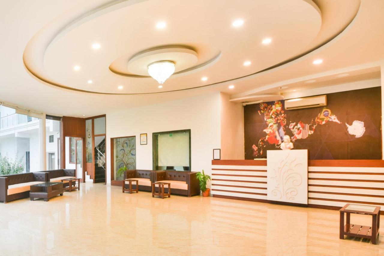 Palette - The Elegance Resort Chittorgarh Extérieur photo
