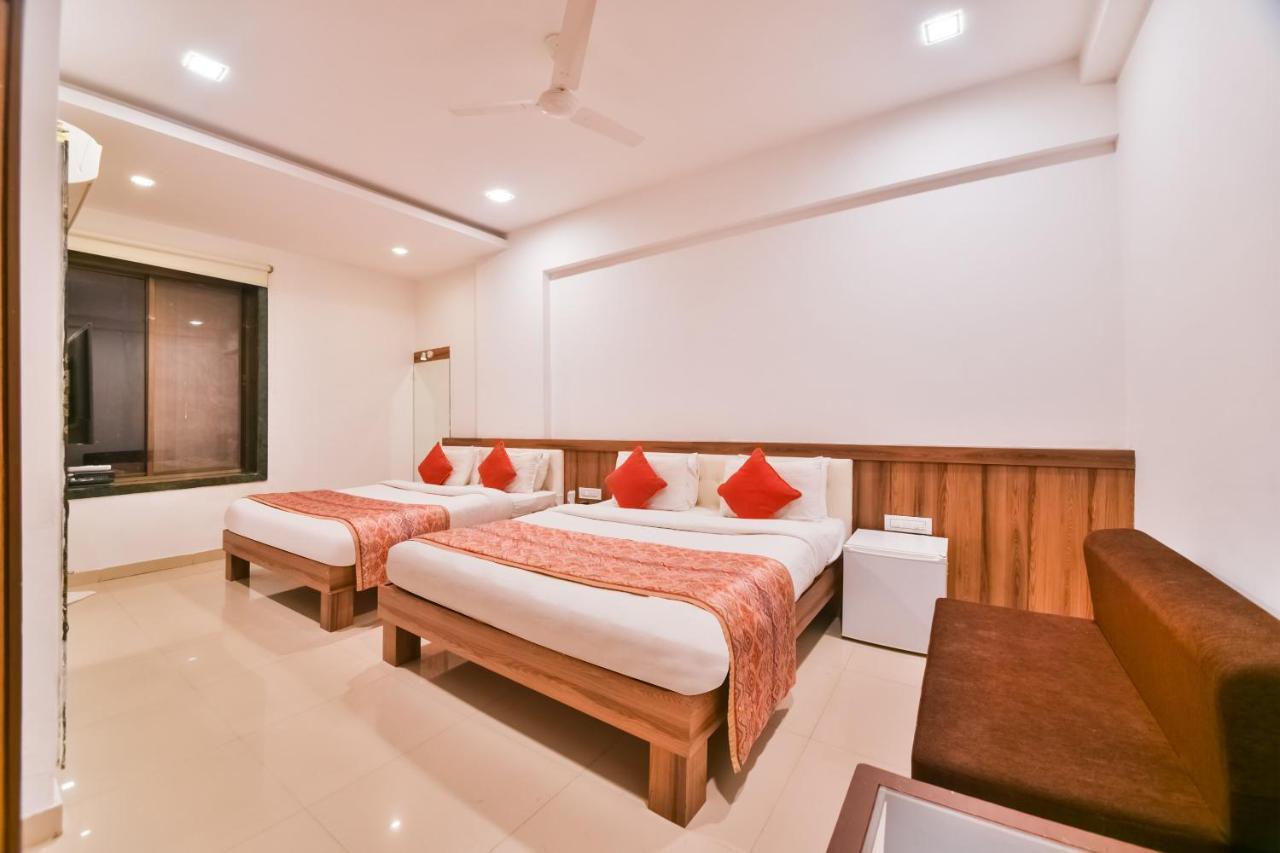 Palette - The Elegance Resort Chittorgarh Extérieur photo